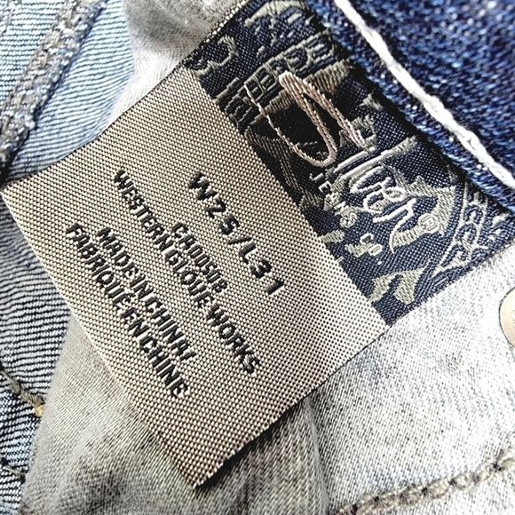 Jeans - Picture 12 of 16